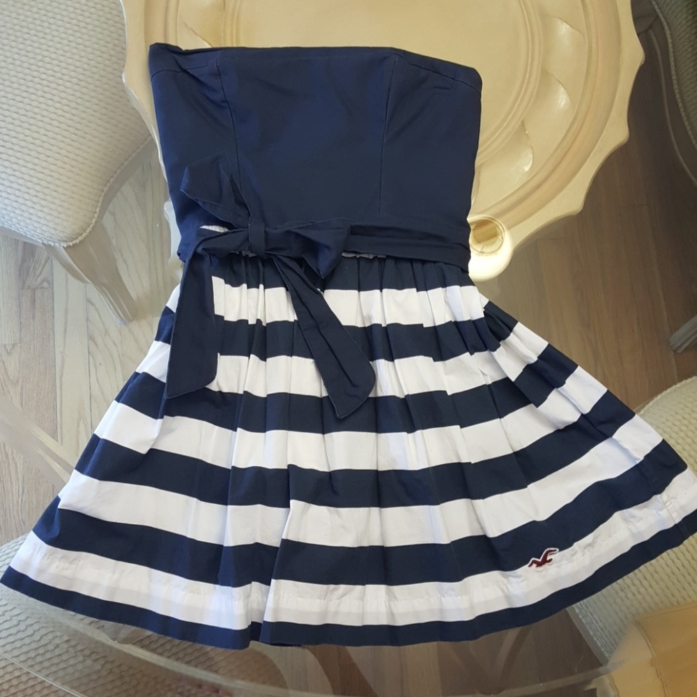 Hollister strapless dress.