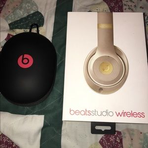 Beats Studio Wireless 2.0