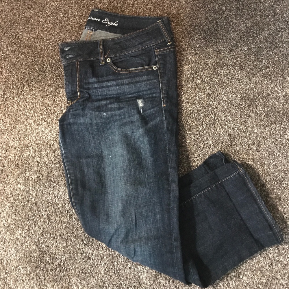 American Eagle Capris.