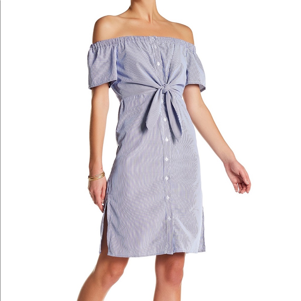 Off the shoulder dress ☀️ NWOT