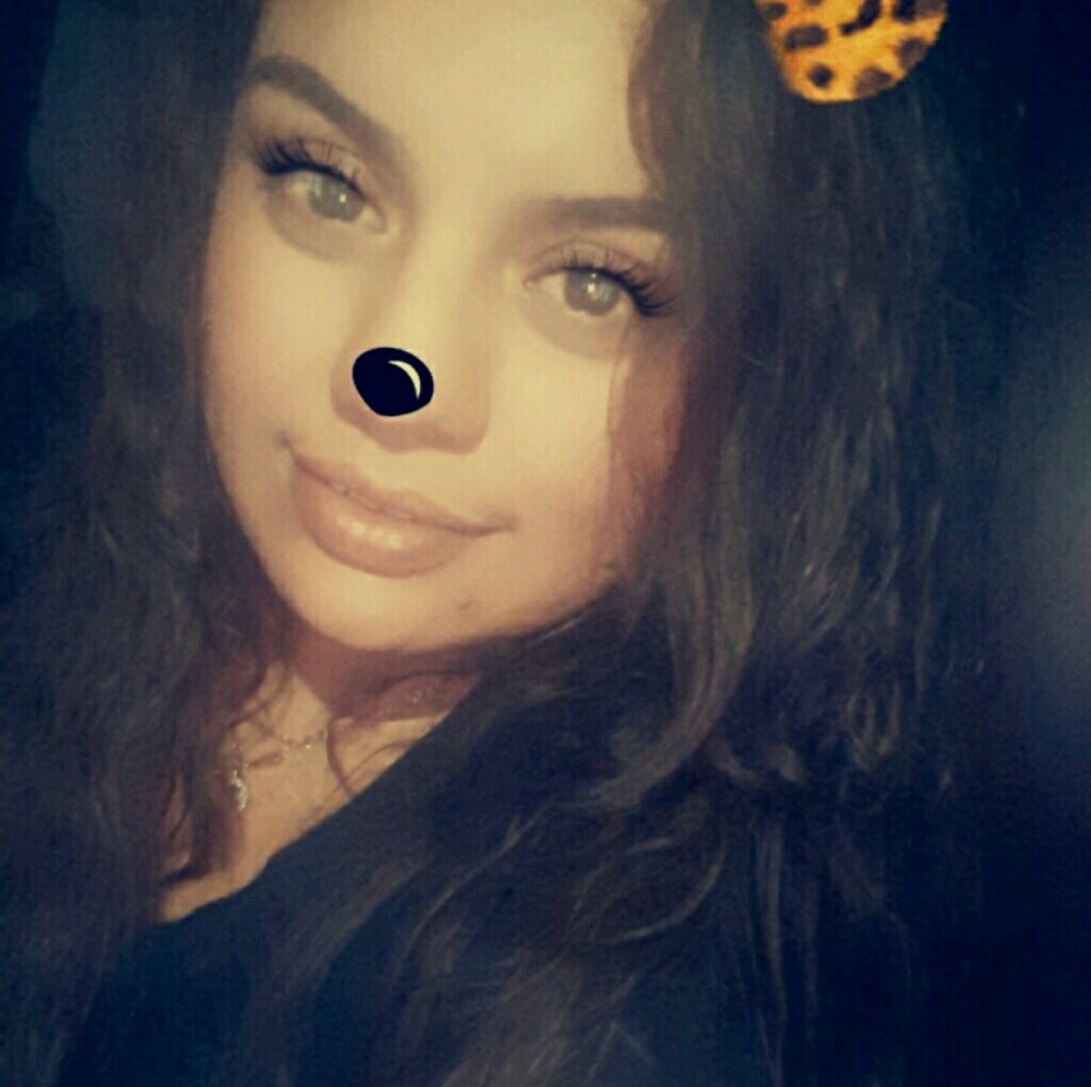 Meet your Posher, Mariela