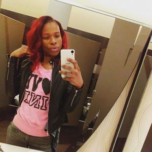 Meet your Posher, Devynn