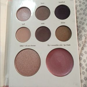 Stila face palette