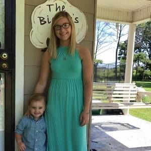 Meet your Posher, Angela