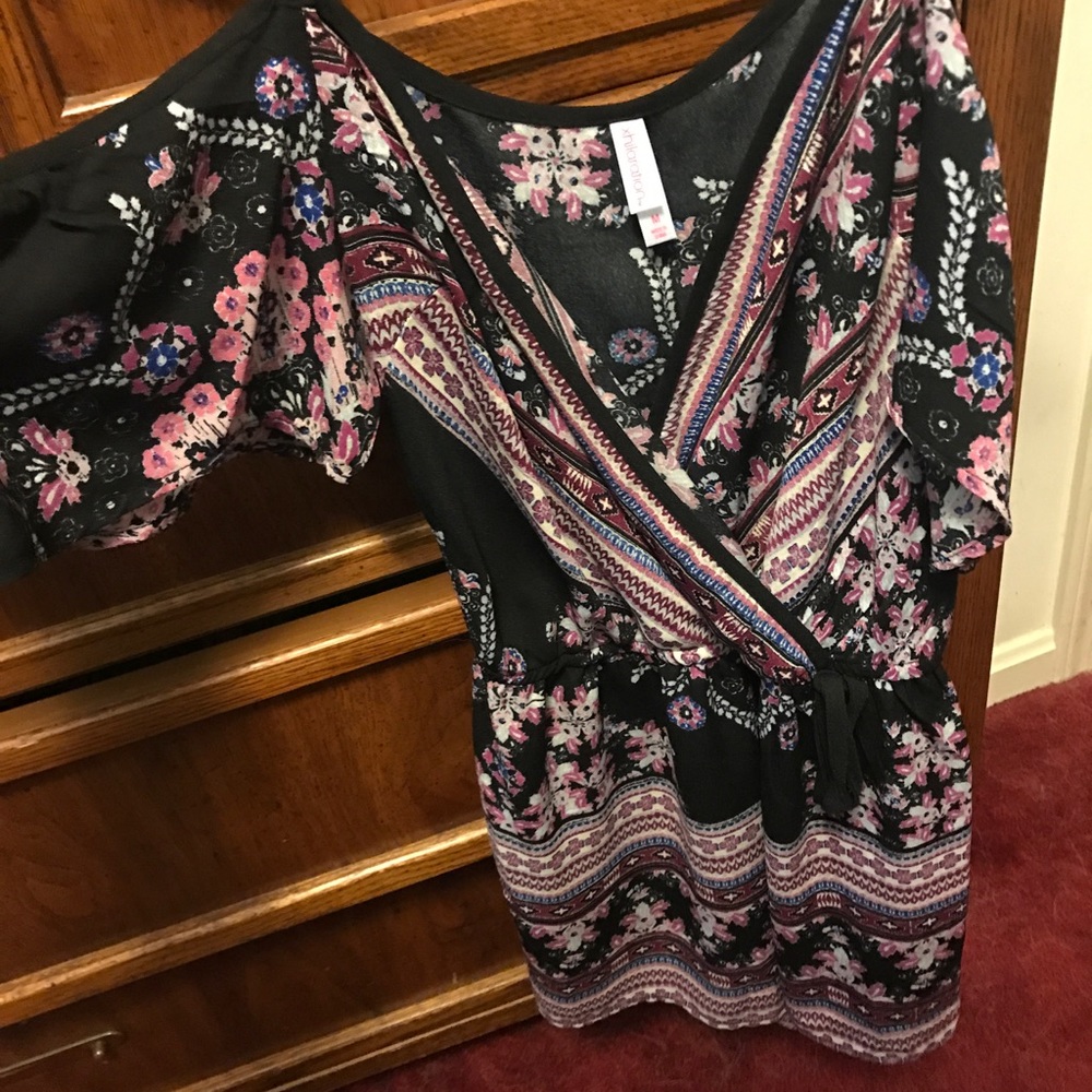 Open shoulder romper