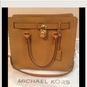 Michael Kors Large Hamilton Saffiano Tote