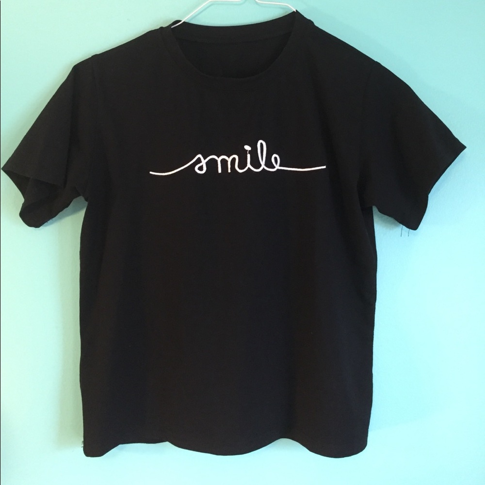 Tumblr smile crop top (new!)