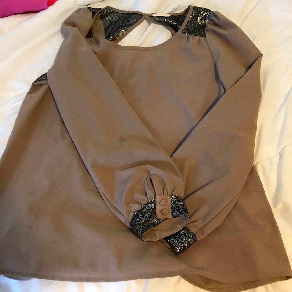 Backless long sleeve top