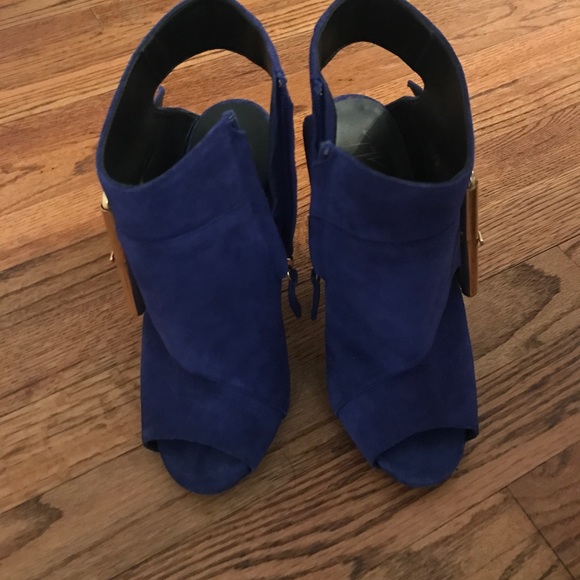 Giuseppe Zanotti peep toe booties - Picture 2 of 6