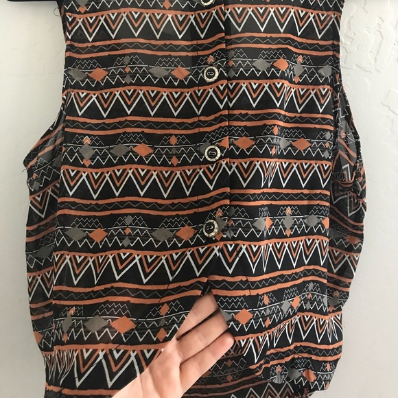 Tribal High Low Tank - Picture 3 of 3