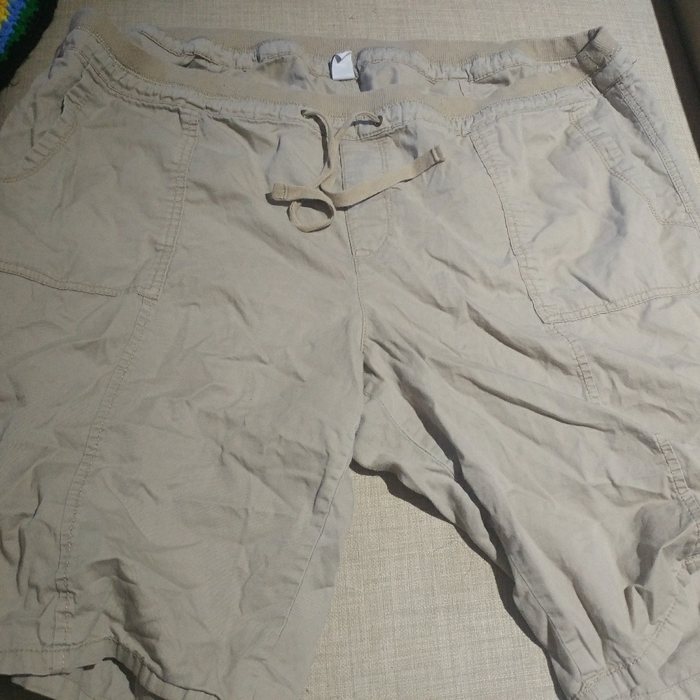 Tan old navy shorts