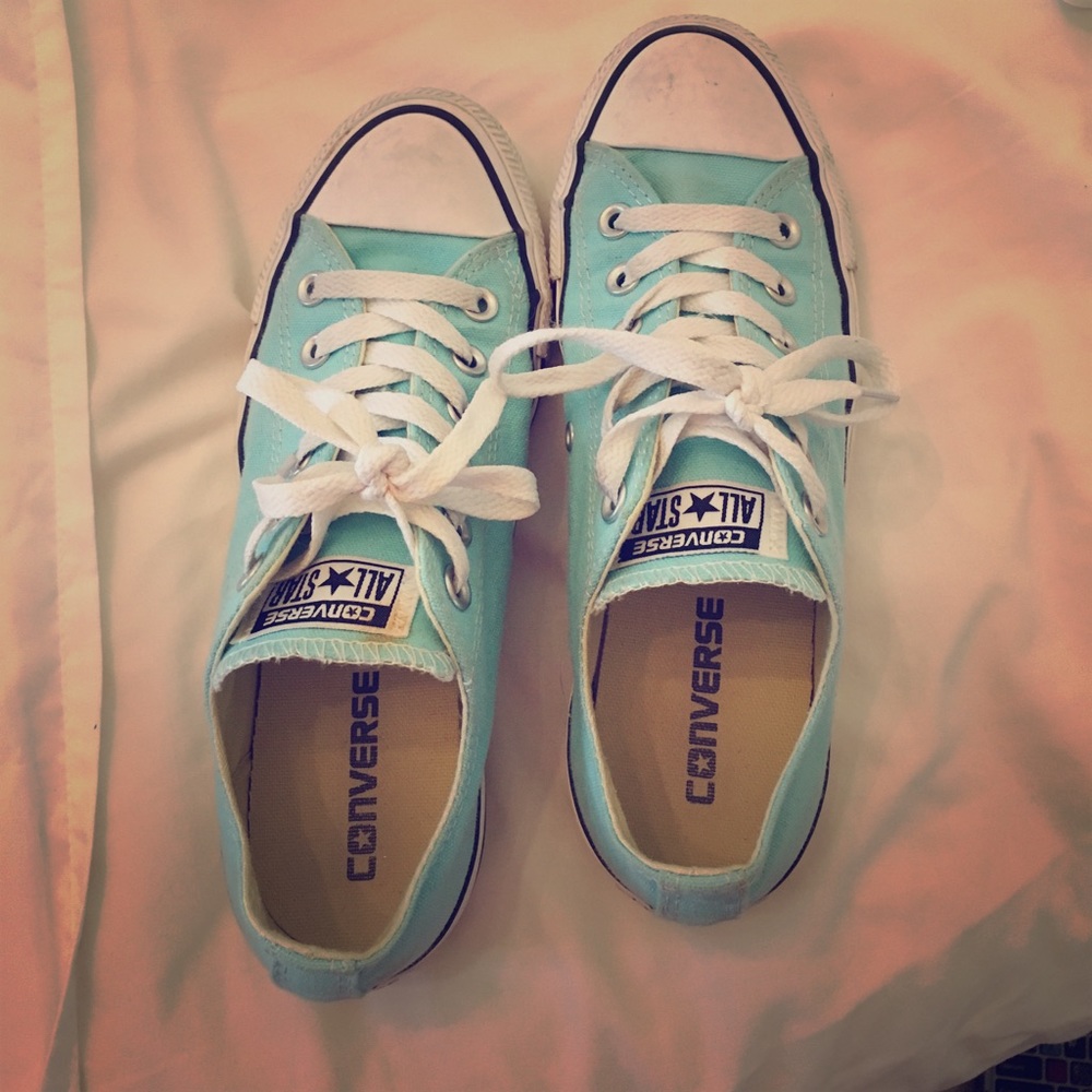 Light Blue Converse👟🐳
