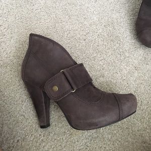 Seychelles Suede Ankle Boots