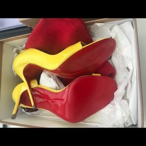 Toboggan 100 patent yellow