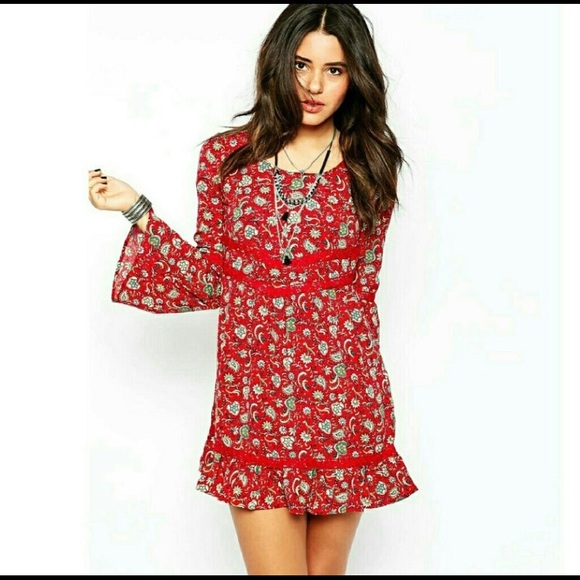 Band of Gypsies Dresses & Skirts - Band of Gypsies Boho Bell Sleeve Dress