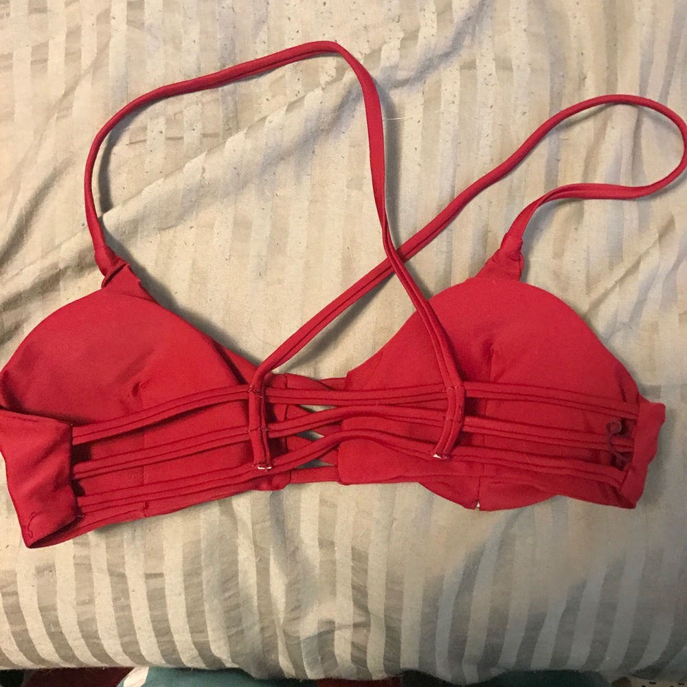 Bikini - Picture 2 of 4