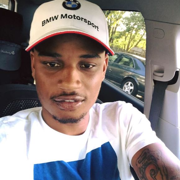 Meet your Posher, Fernando - Picture 1 of 1