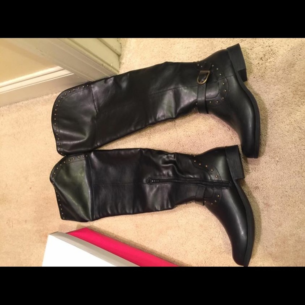 Size 7 high boots