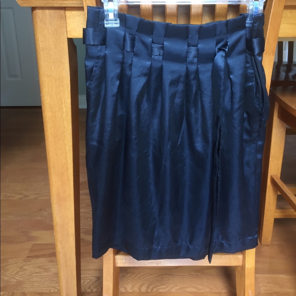 Black skirt
