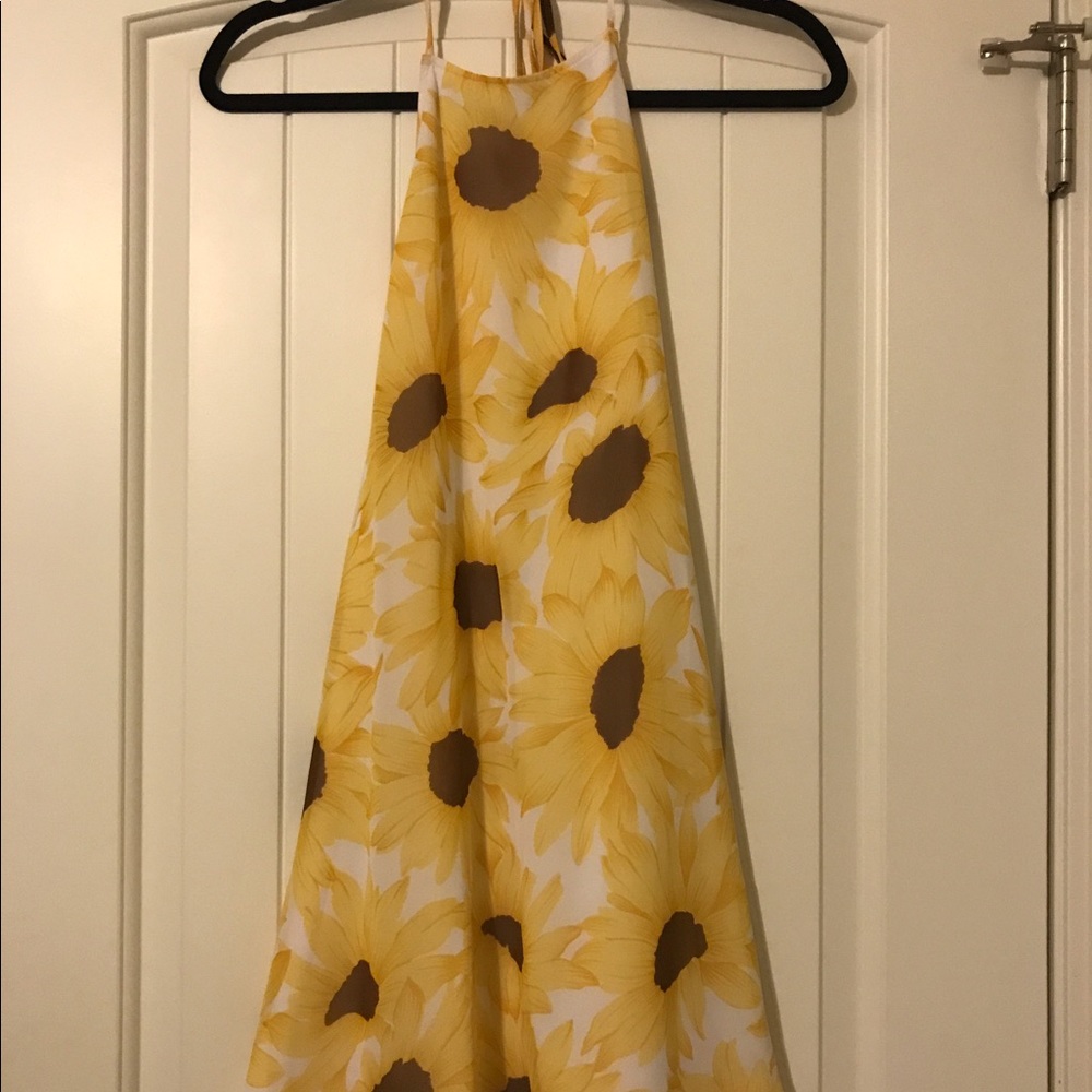 🌻💗 sunflower club katy halter