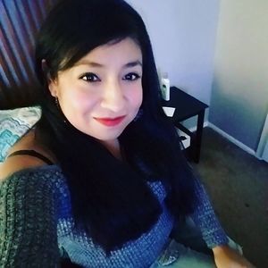 Meet your Posher, Dana