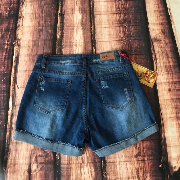 << Steer Head Skull Boho Country Shorts >> - Picture 4 of 5