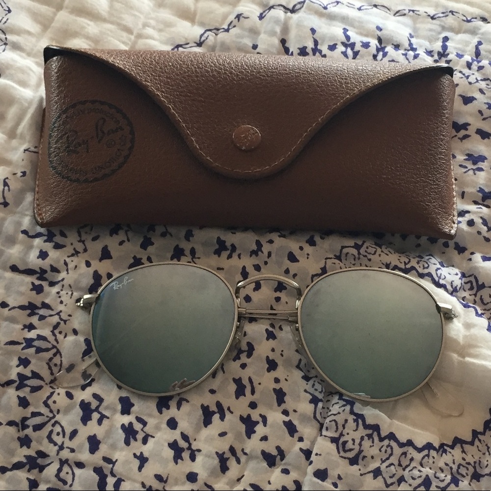RAY BAN ROUND SILVER METAL REFLECTIVE SUNGLASSES
