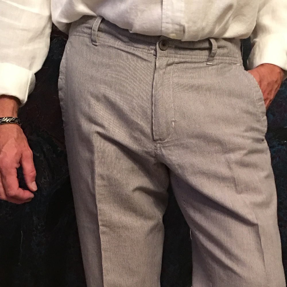 Sold. 🚢🚢🚢 Banana Republic pinstripe, relaxed