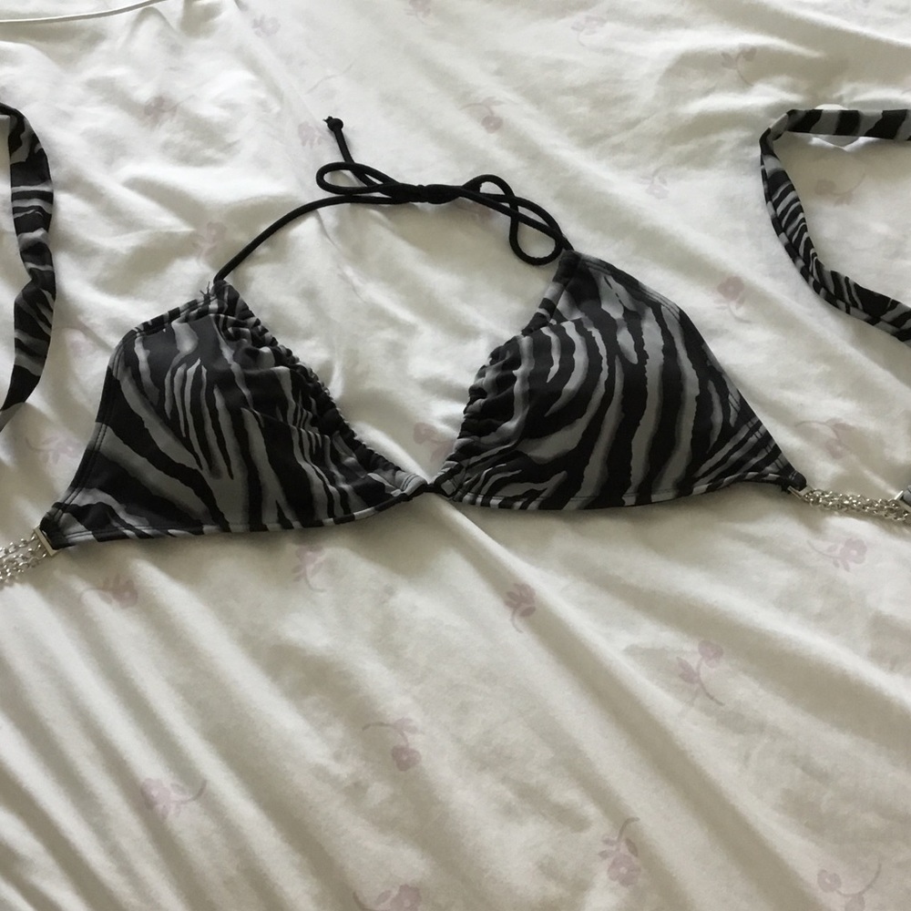 Pretty Zebra Print Bikini Top