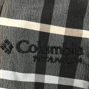 Columbia Titanium Skirt Size 10