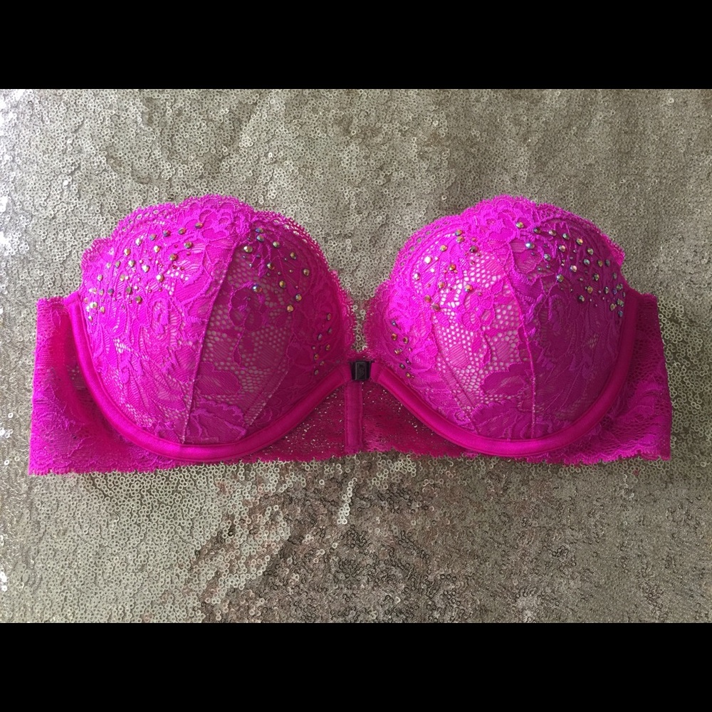 VS Strapless Push-up Bra