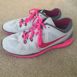 Nike free tr fit 5