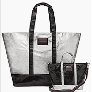 Victoria's Secret weekend tote nwt