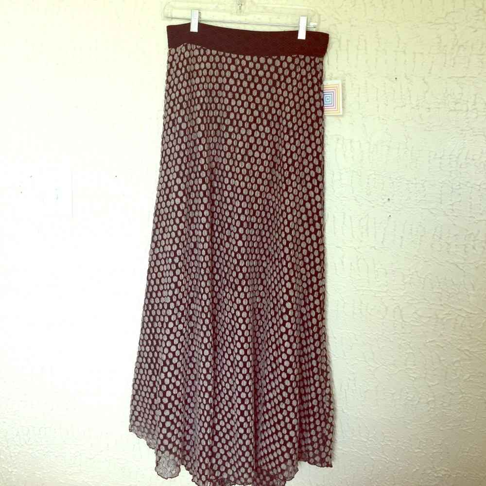 NWT - LuLaRoe Lucy