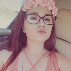 Meet your Posher, Whitney