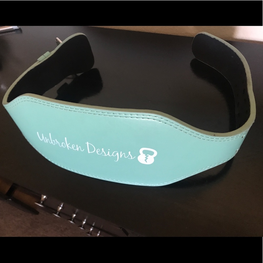 Unbroken designs leather weight belt - crossfit