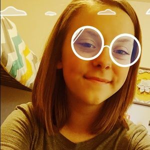 Meet your Posher, Ava