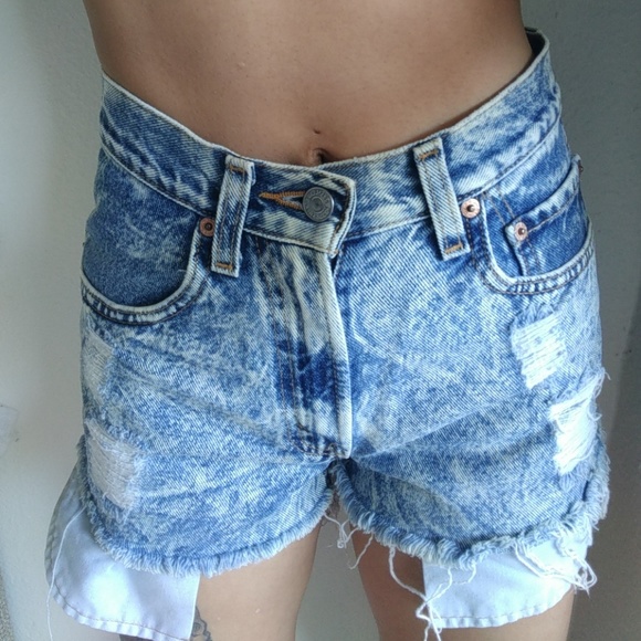 SOLD* on ♏ercari. Levis Hi Rise Waisted Shorts - Picture 6 of 6