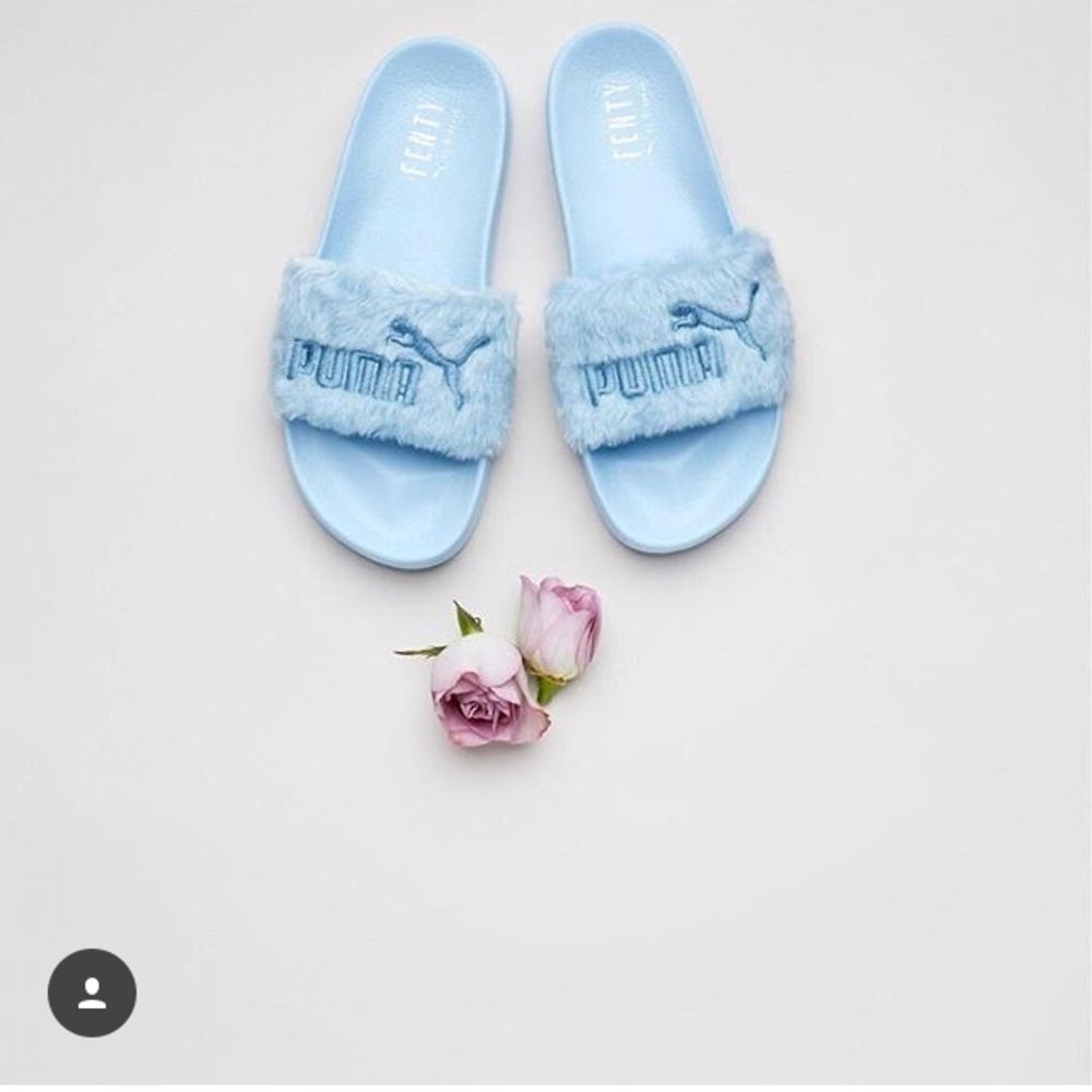 PUMA  x FENTY Fur Slides (Rihanna) BLUE