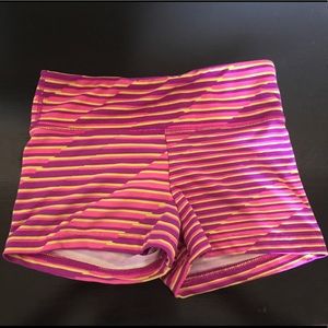 Cute booty/yoga/crossfit/gym striped  shorts