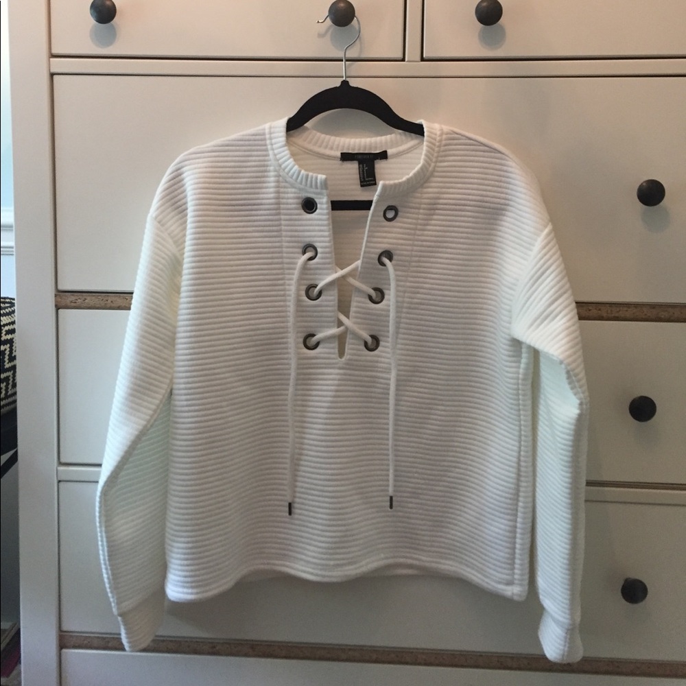 NWT F21 Comfy Lace-up Pull-over