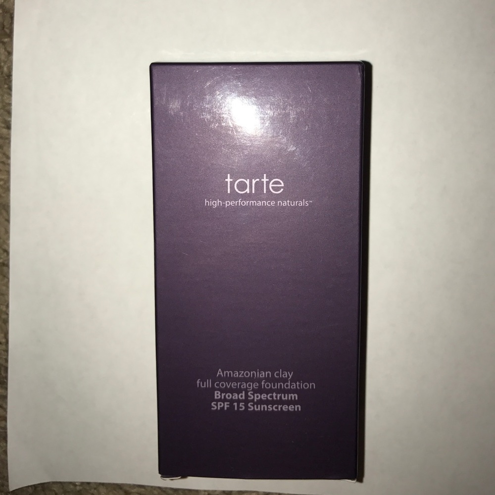 Tarte Clay Foundation !NEW!
