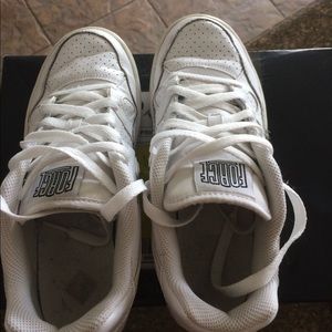 Nike Air Force one low youth 5 white