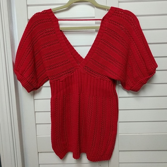 Knitted Top - Picture 2 of 4