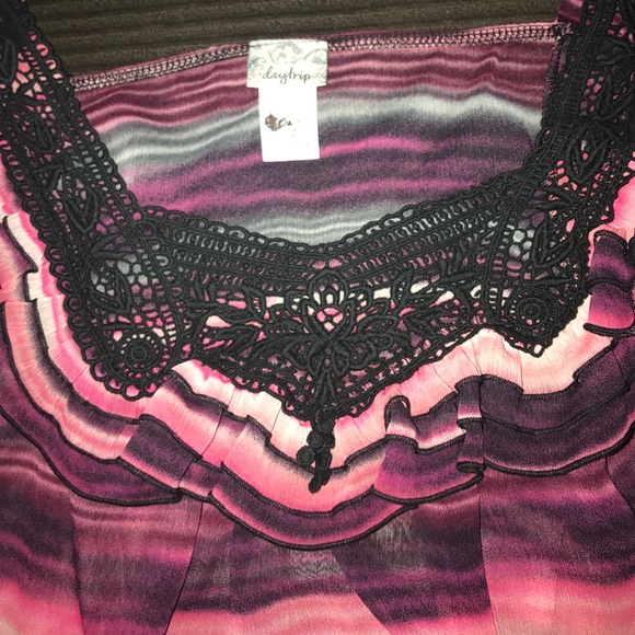 DAYTRIP DRESSY TANK W/ELASTIC GATHERED BOTTOM - Picture 4 of 4