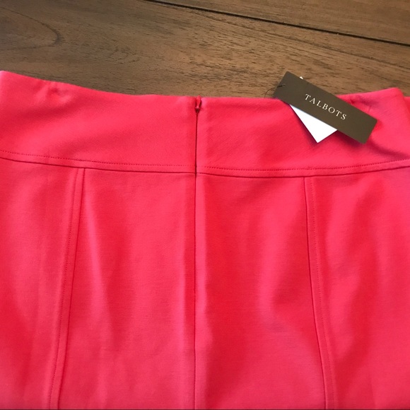 ❤️Smart Talbot Skirt in Beautiful Coral! Well Made - Picture 4 of 5