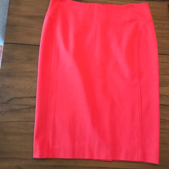 ❤️Smart Talbot Skirt in Beautiful Coral! Well Made - Picture 1 of 5