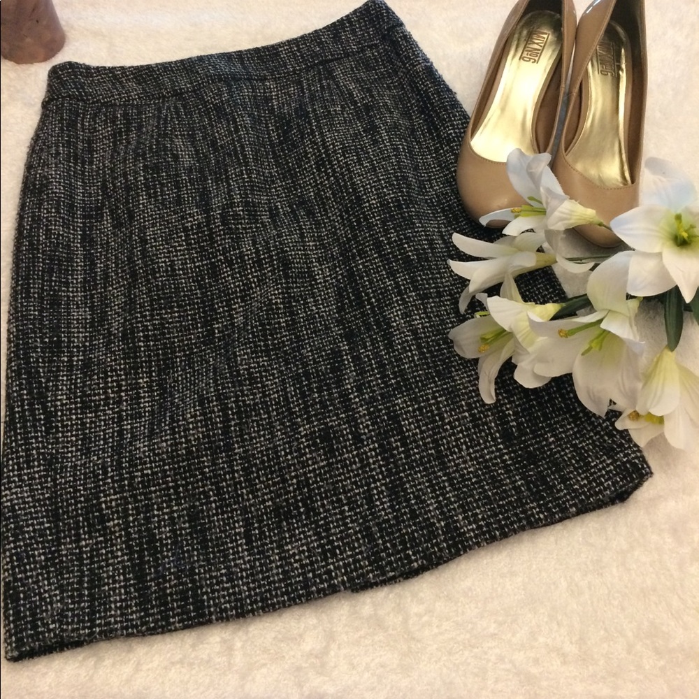 Calvin Klein woven pencil skirt