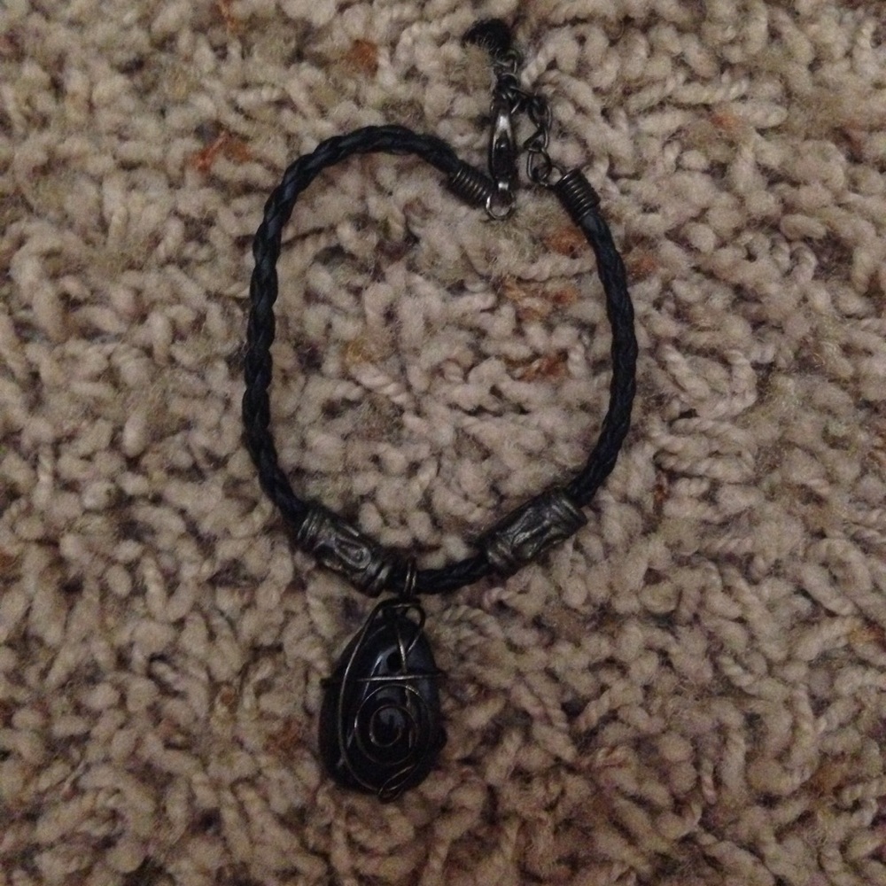 Cute gently used bracelet!