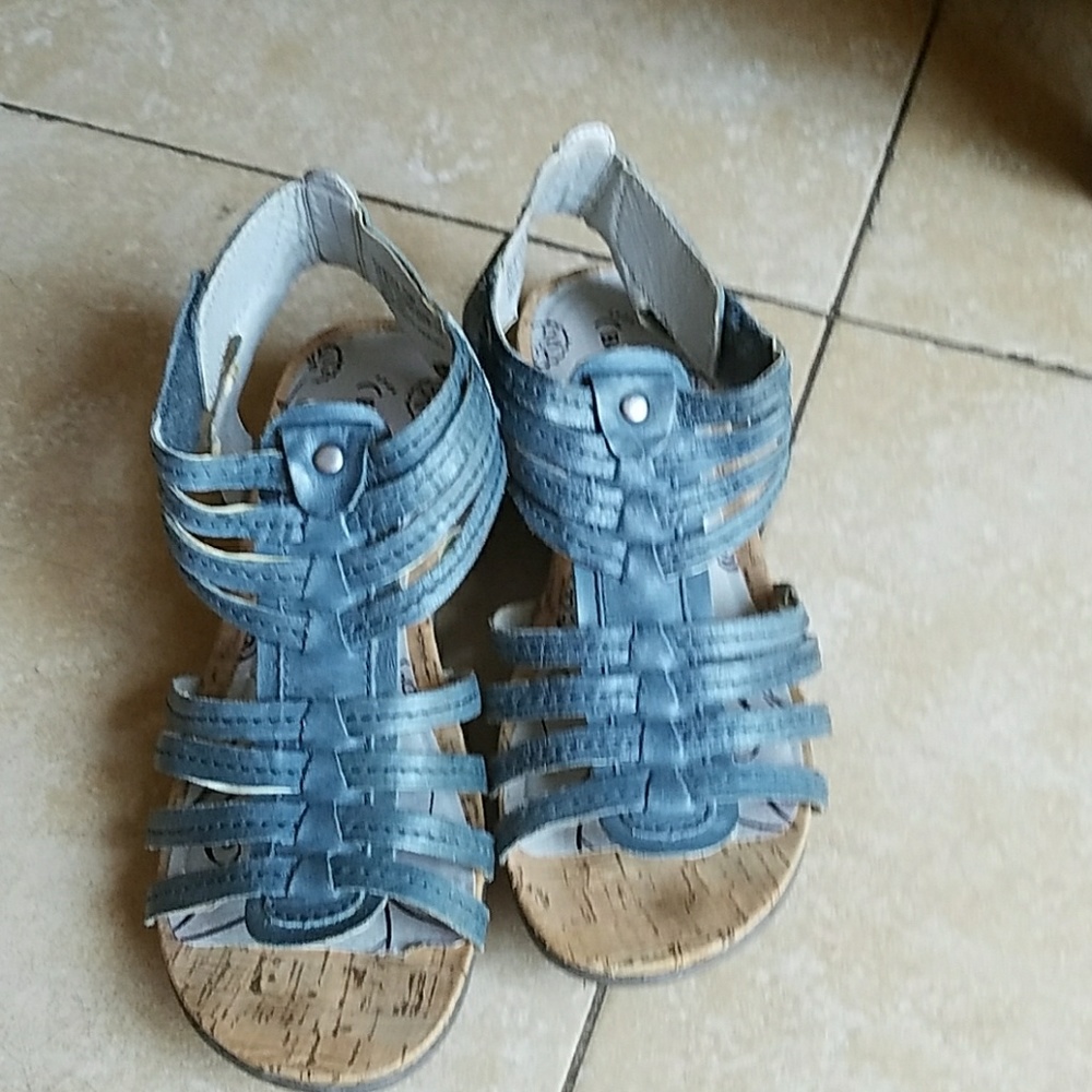 Indigo blue comfy sandals with lots of wear left.